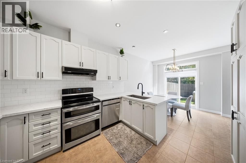 5300 Picketts Way Property Photo 16