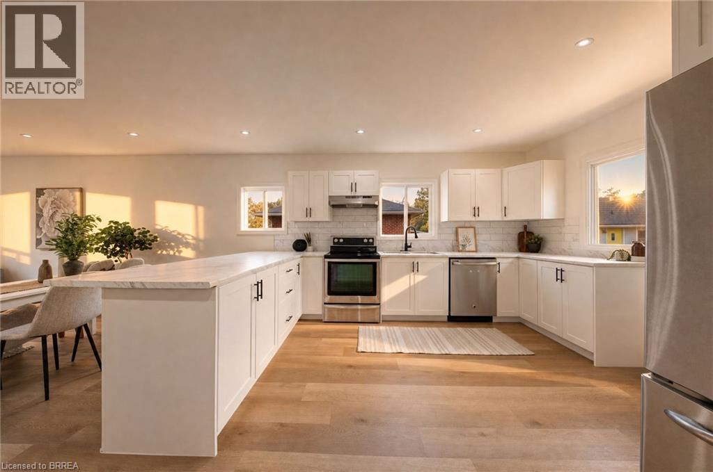 24 Park Road N Property Photo 14