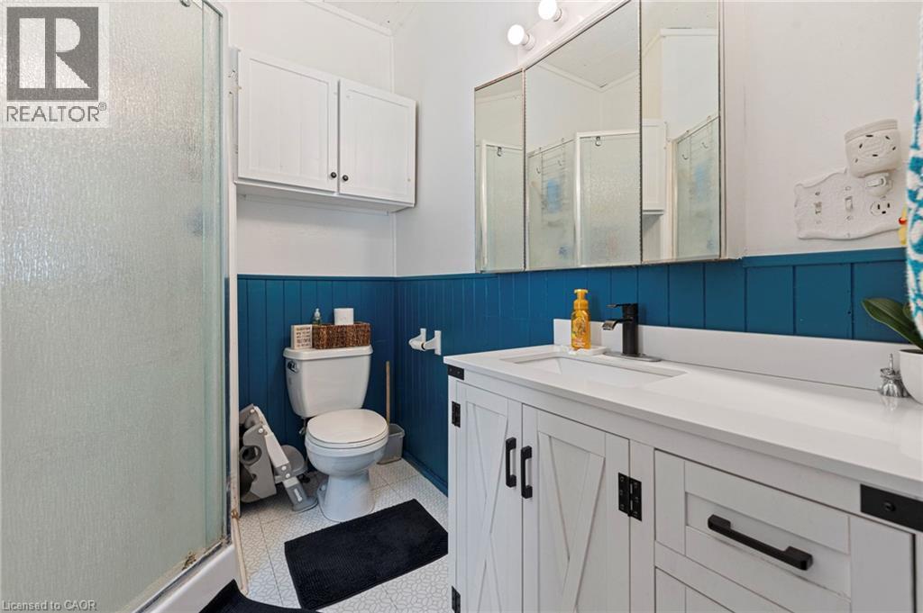 214 John Street Property Photo 12