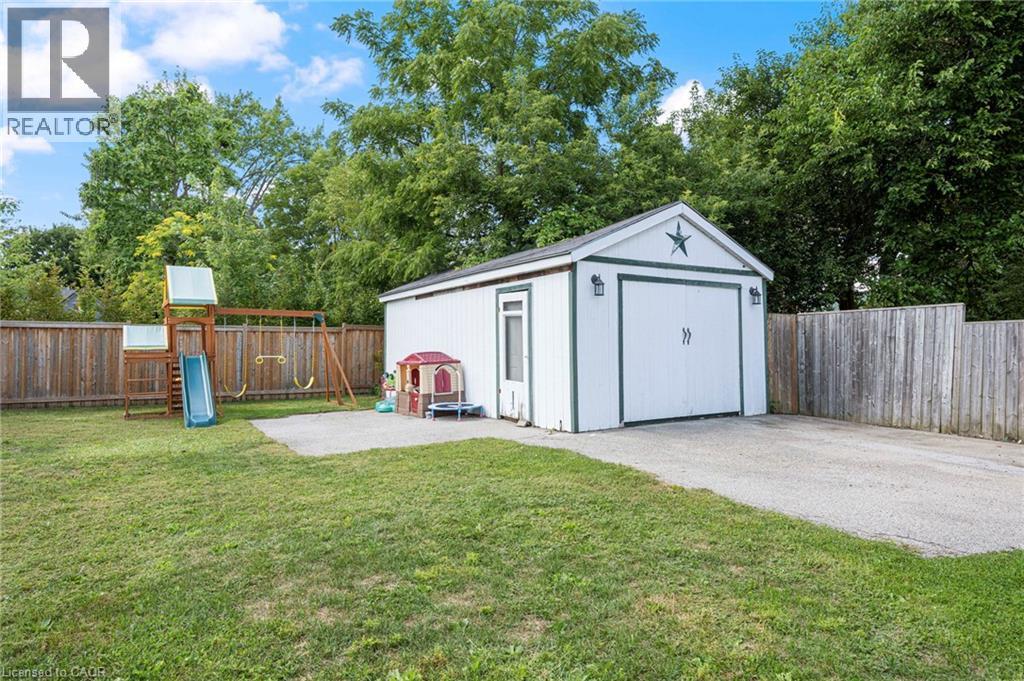 214 John Street Property Photo 20