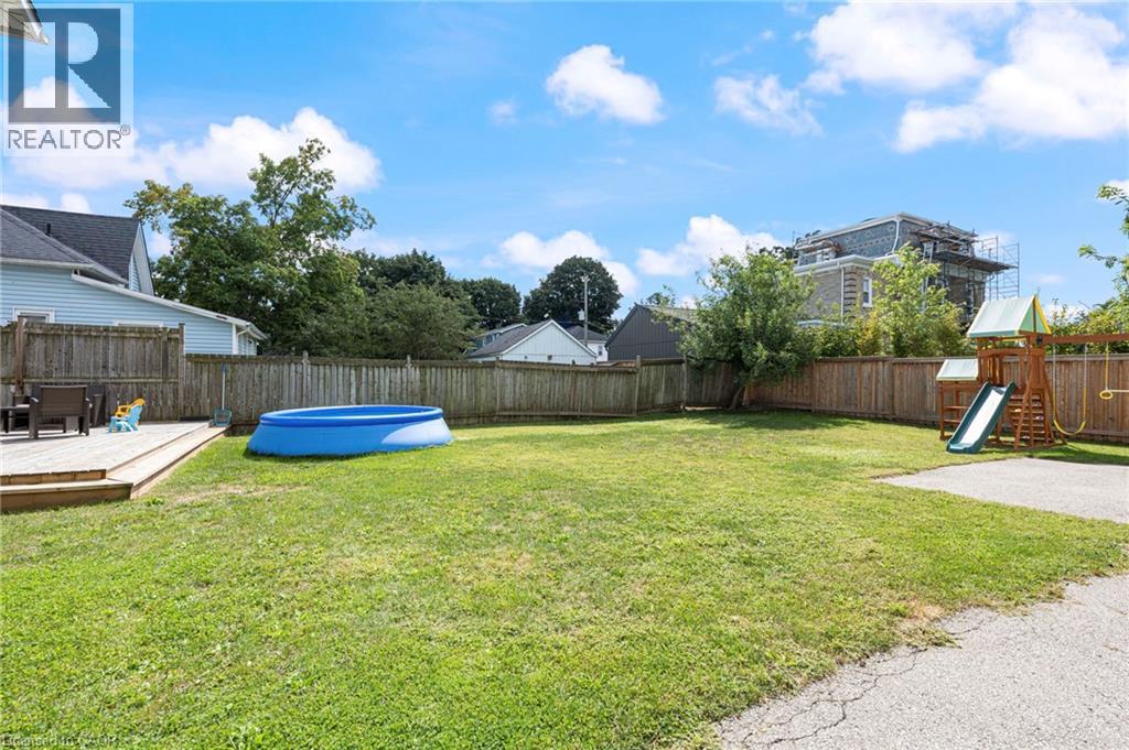 214 John Street Property Photo 22