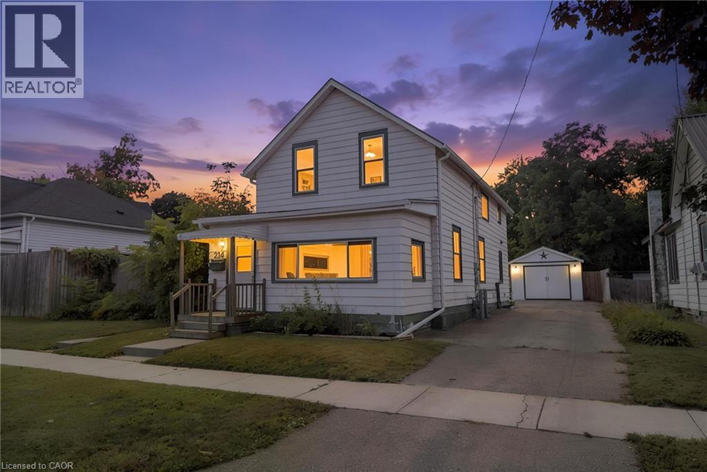 214 John Street Property Photo 28