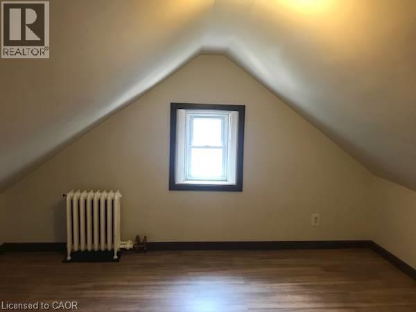36 Wellington Street N Property Photo 7