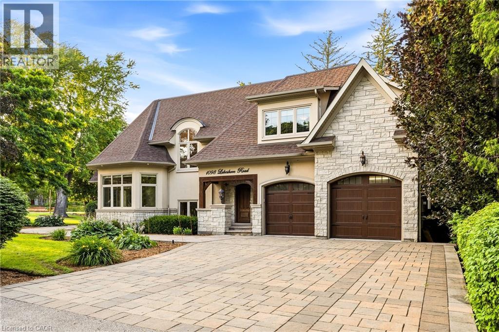 1098 Lakeshore Road W Property Photo 2