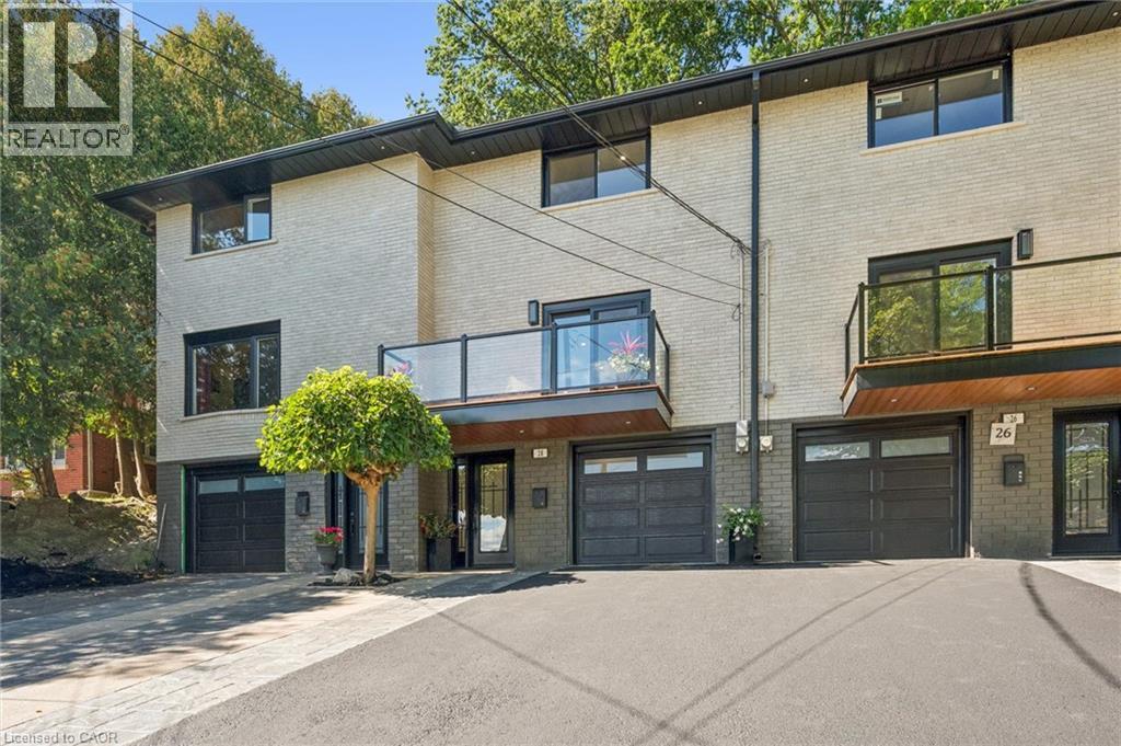 28 Borden Street Property Photo 6