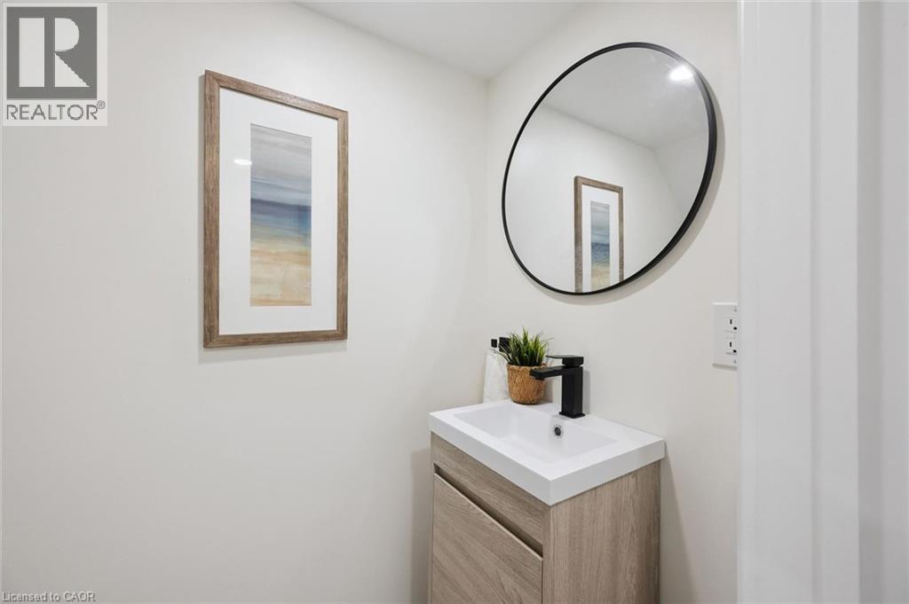 28 Borden Street Property Photo 10