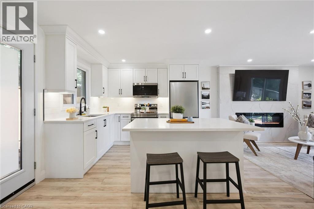 28 Borden Street Property Photo 15