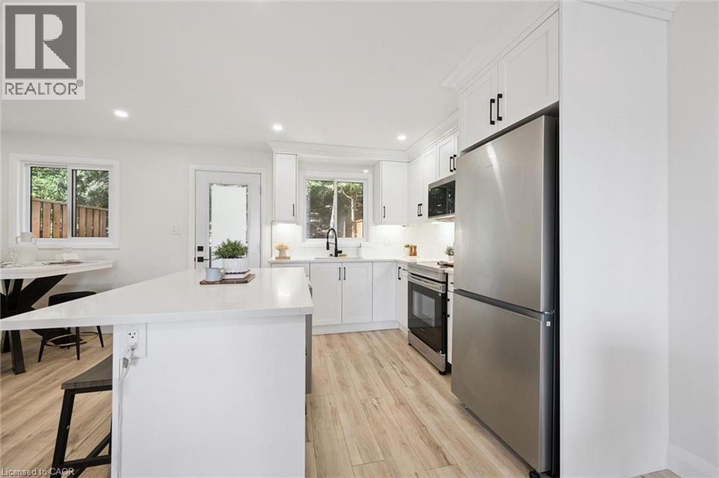 28 Borden Street Property Photo 16