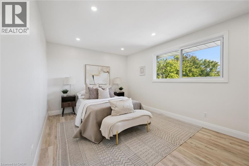 28 Borden Street Property Photo 26