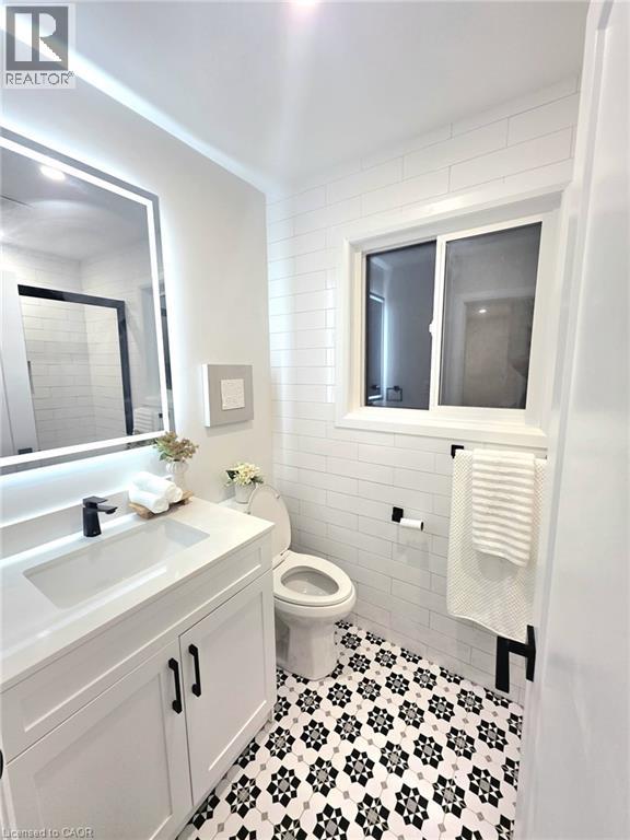 28 Borden Street Property Photo 29