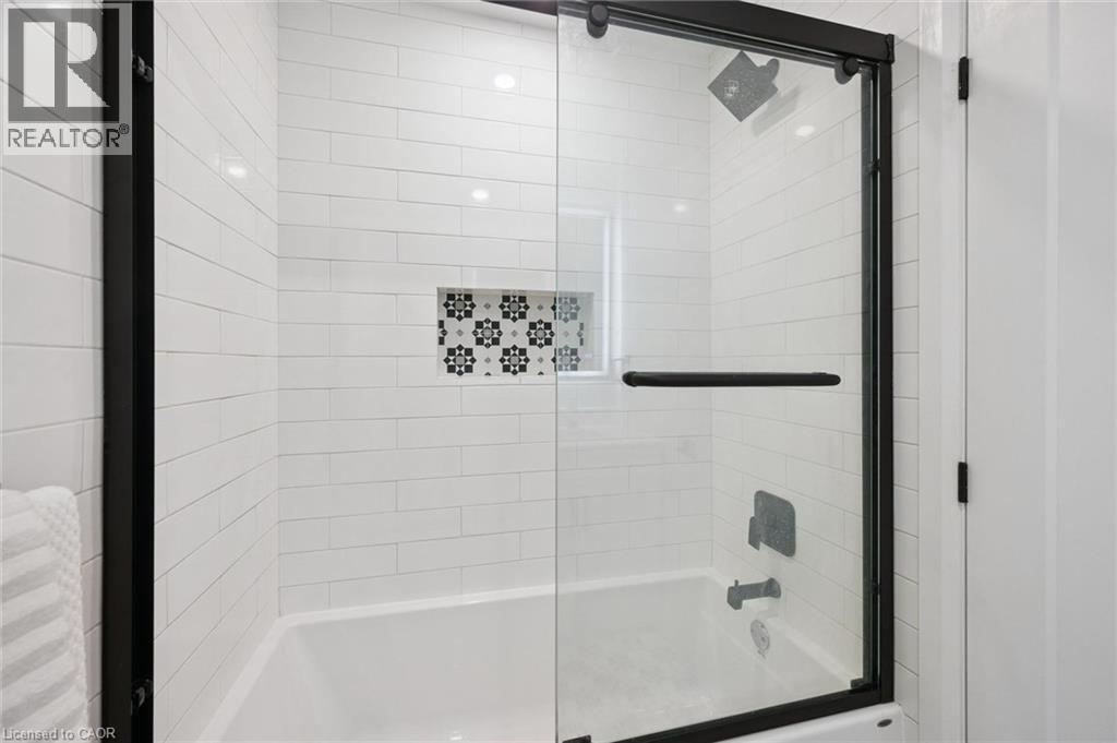 28 Borden Street Property Photo 30