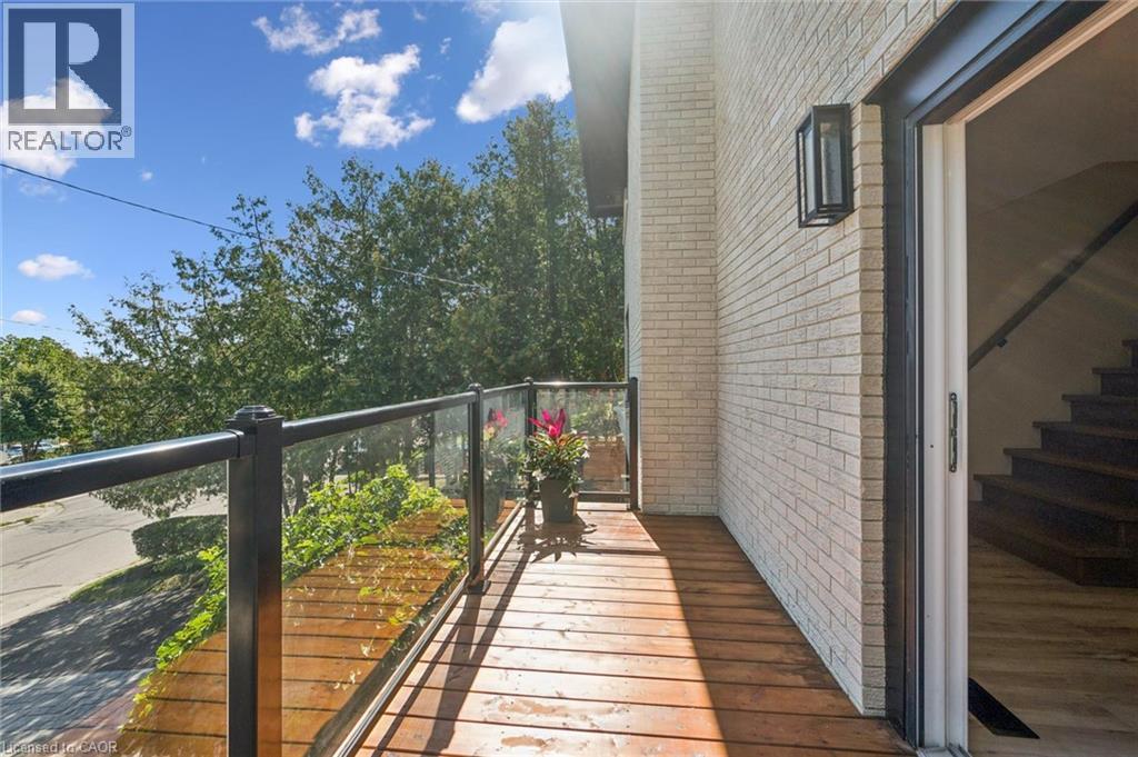28 Borden Street Property Photo 32