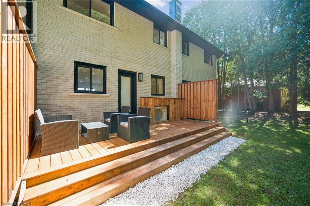 28 Borden Street Property Photo 36