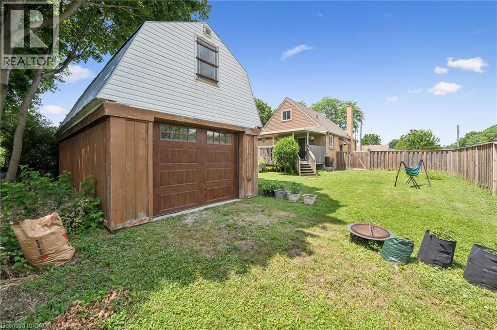 129 Florence Avenue Property Photo 2