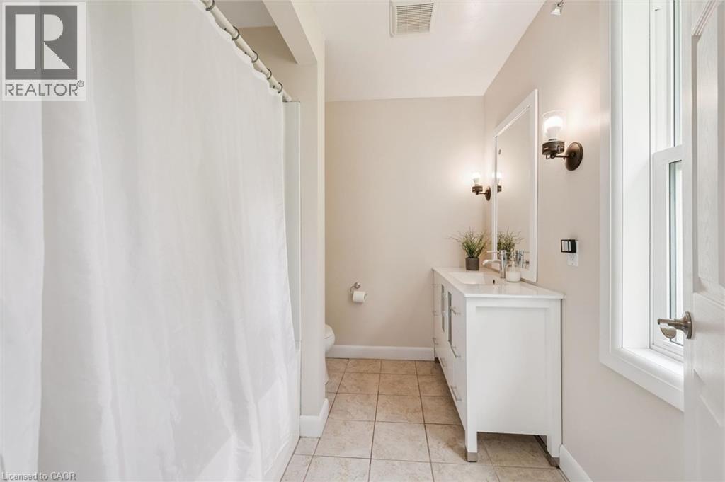 129 Florence Avenue Property Photo 9