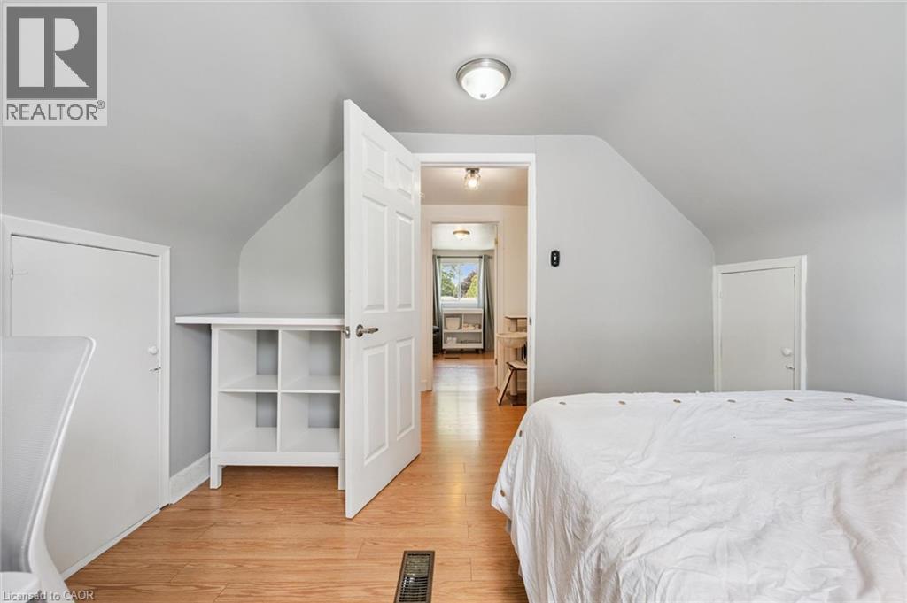 129 Florence Avenue Property Photo 18