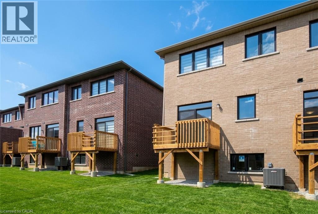 1388 National Common Property Photo 18