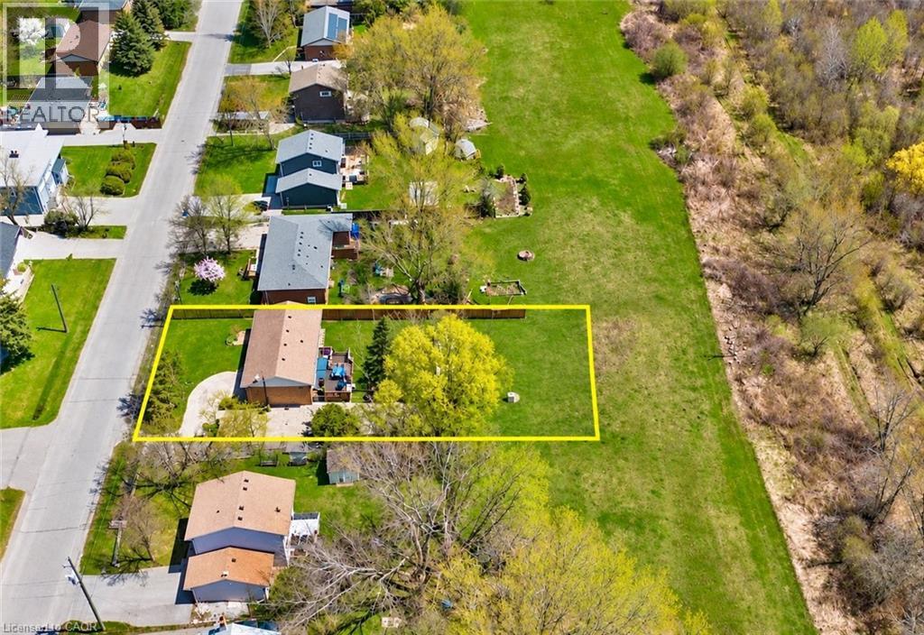 365 Adeline Drive Property Photo 23