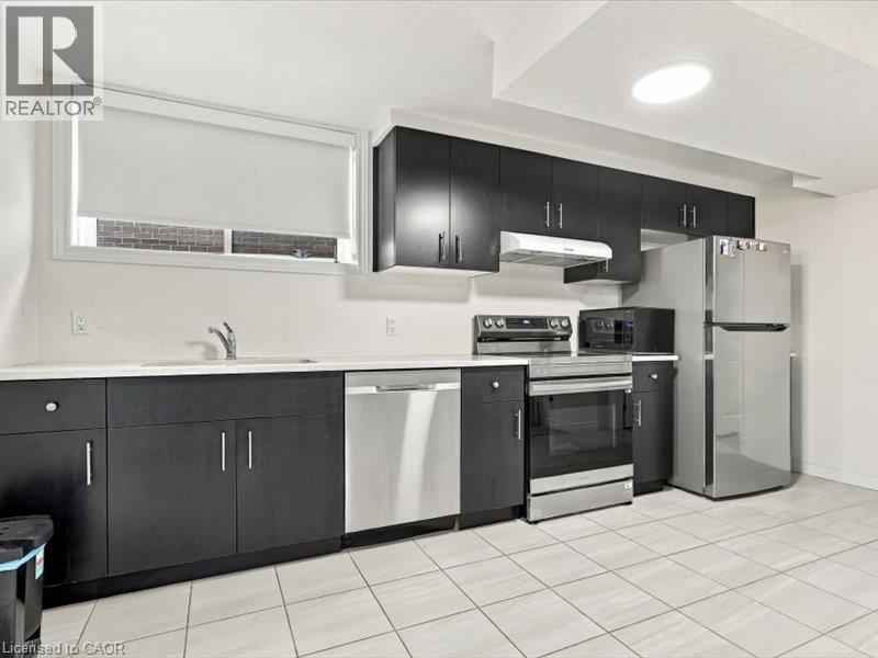 905 Broadacre Place Property Photo 45