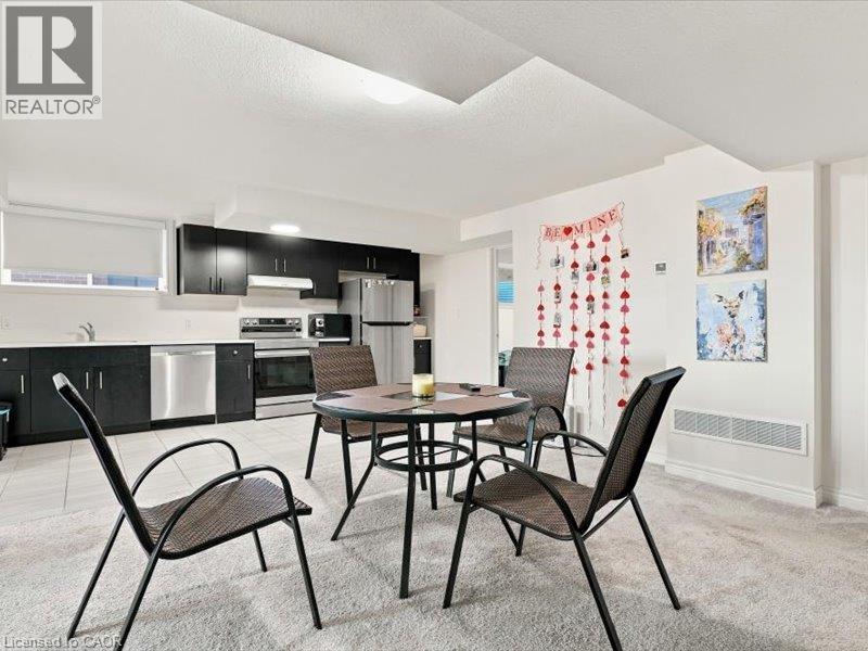 905 Broadacre Place Property Photo 46