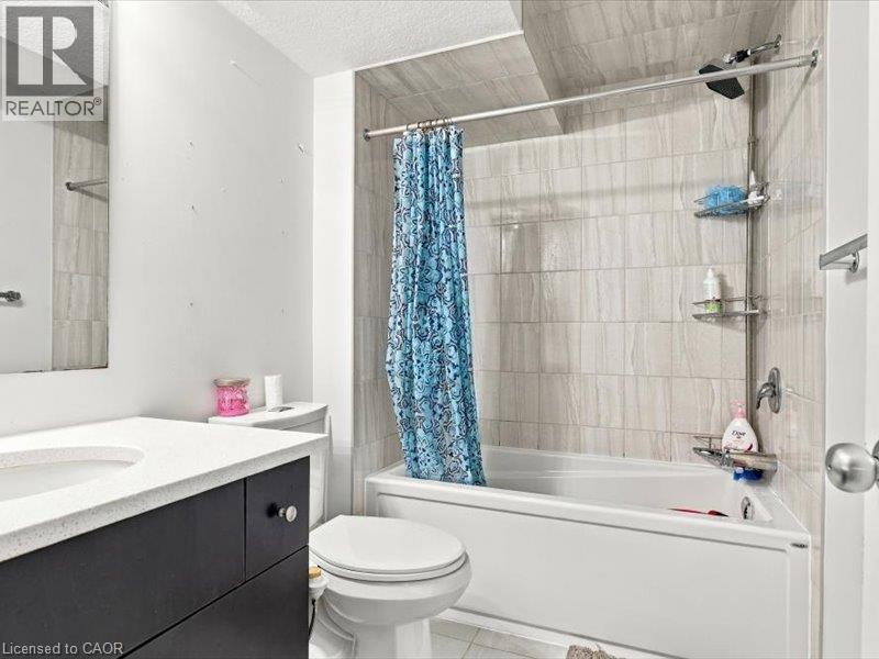 905 Broadacre Place Property Photo 48