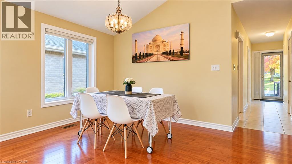 487 Brentcliffe Drive Unit# Upper Property Photo 14