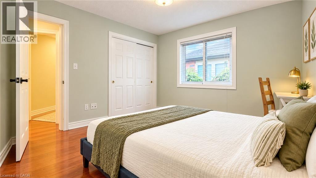 487 Brentcliffe Drive Unit# Upper Property Photo 25