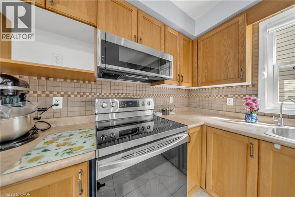 425 Speckled Alder Street Property Photo 12