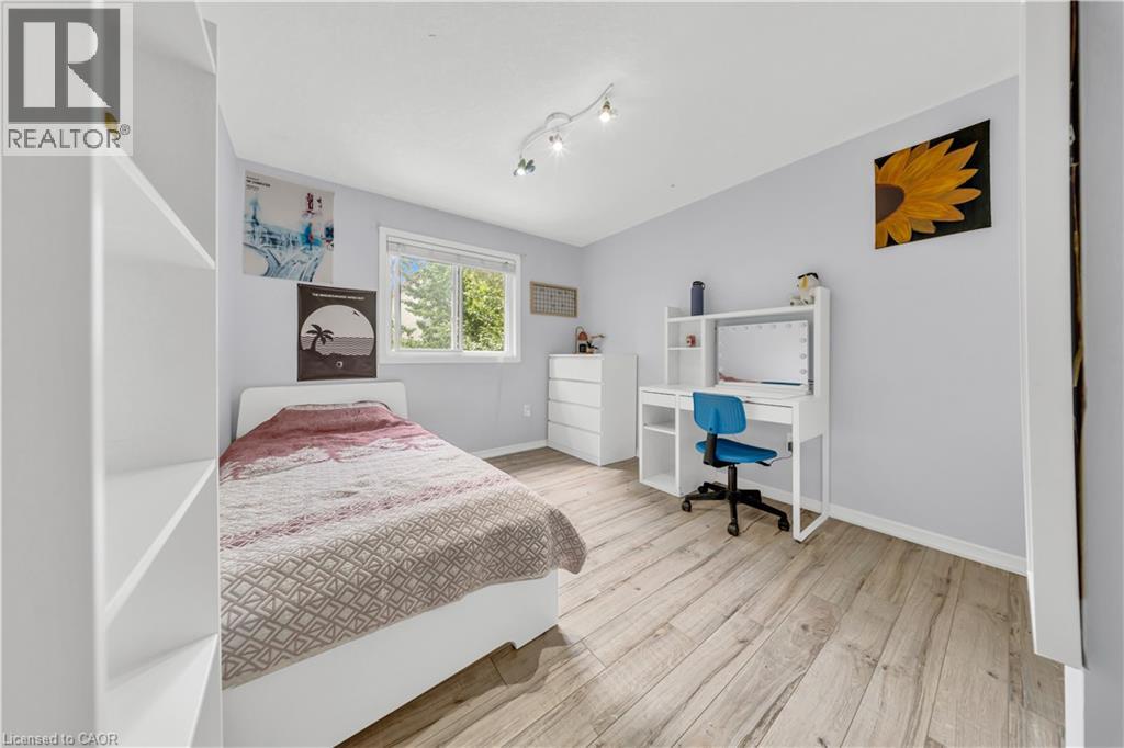 425 Speckled Alder Street Property Photo 27