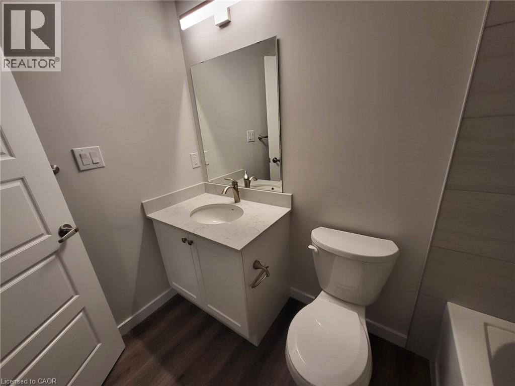 118 Gravel Ridge Trail Unit# A15 Property Photo 4