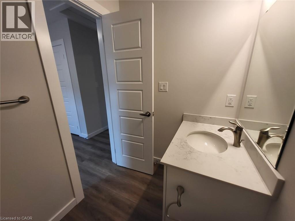 118 Gravel Ridge Trail Unit# A15 Property Photo 6