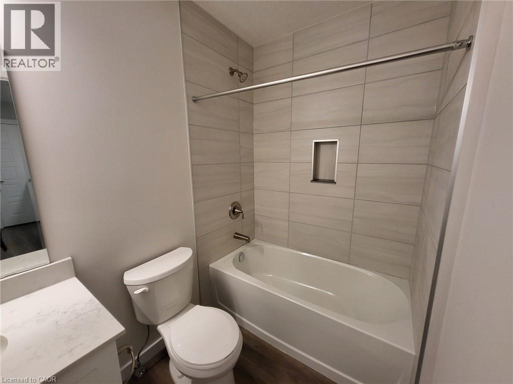118 Gravel Ridge Trail Unit# A15 Property Photo 20