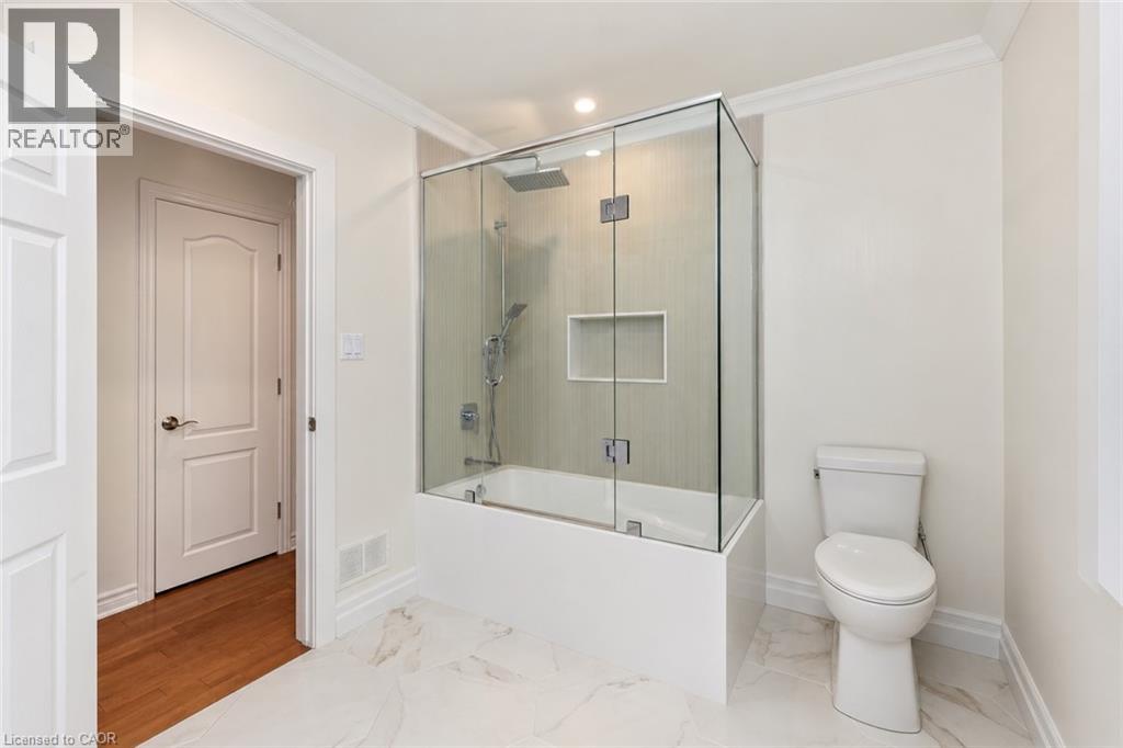 284 Mapledene Drive Property Photo 10
