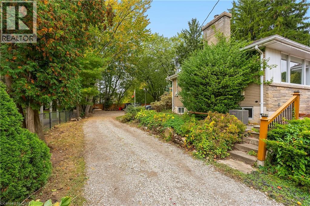 284 Mapledene Drive Property Photo 33