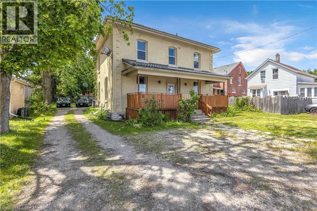 34 Young Street Property Photo 1