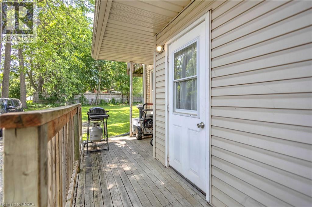 34 Young Street Property Photo 21