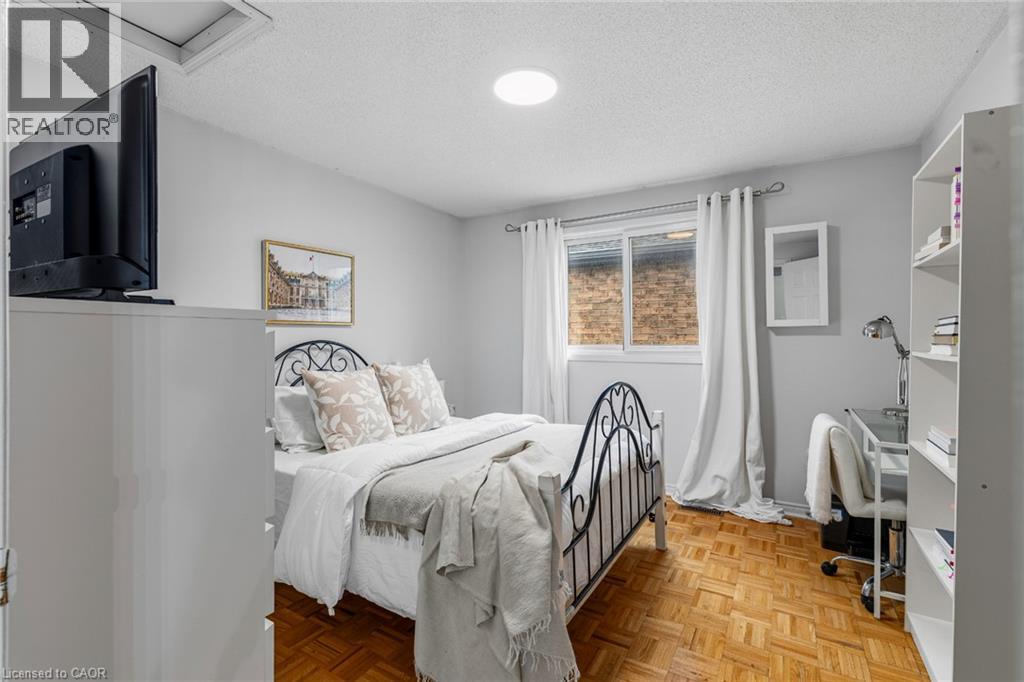 101 Sandmere Avenue Property Photo 20