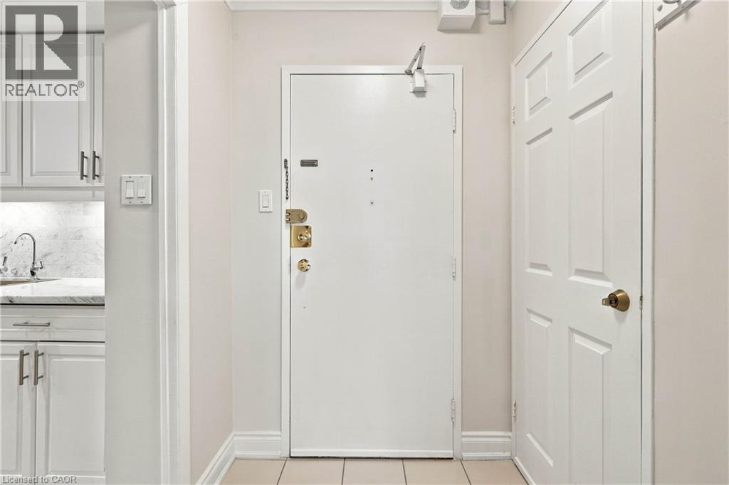 3100 Kirwin Avenue Unit# Ph04 Property Photo 5