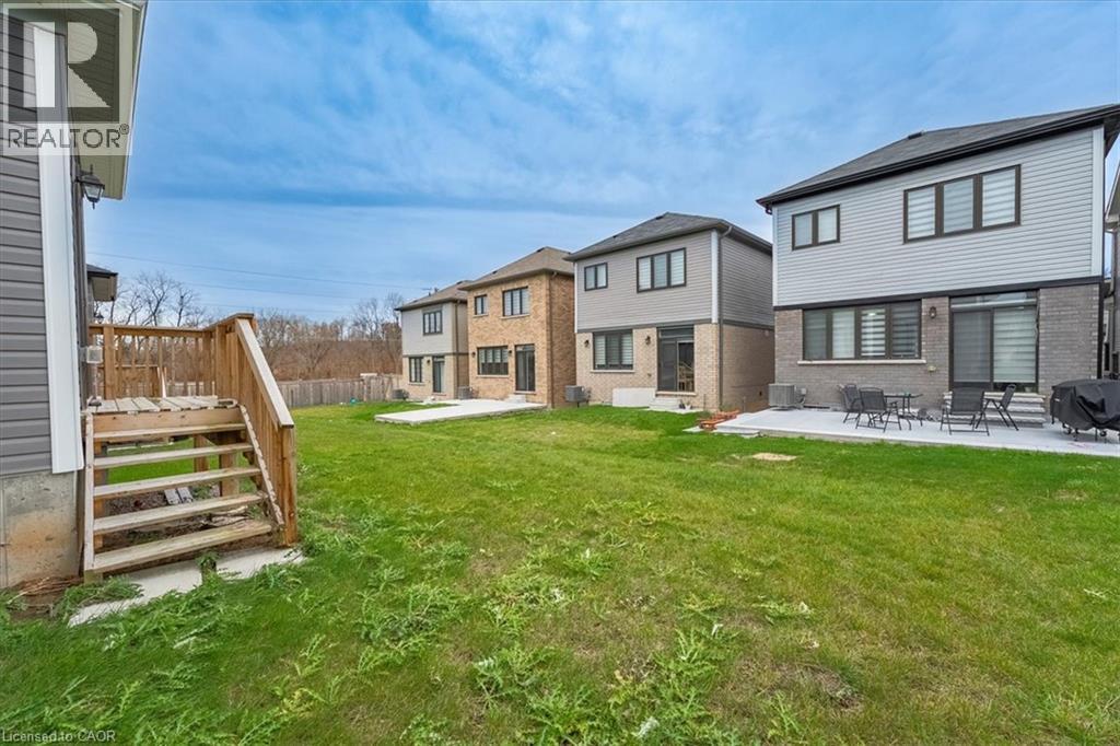 35 Santos Drive Property Photo 33