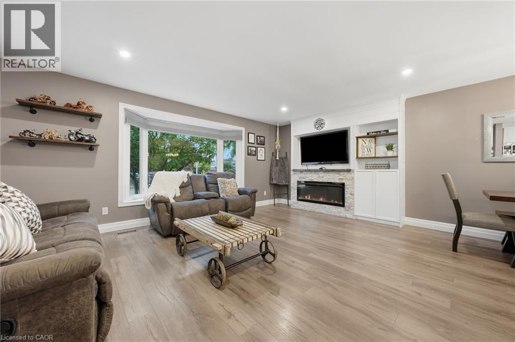 2324 Coldstream Drive Property Photo 14