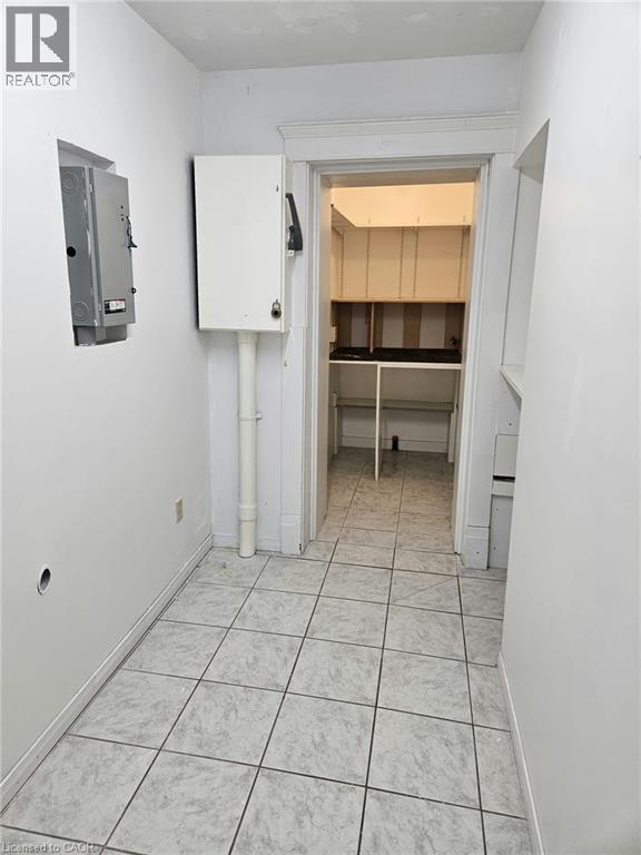 78 Huron Street Property Photo 7