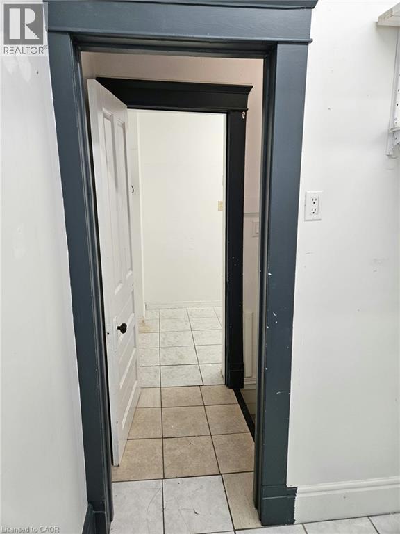 78 Huron Street Property Photo 8