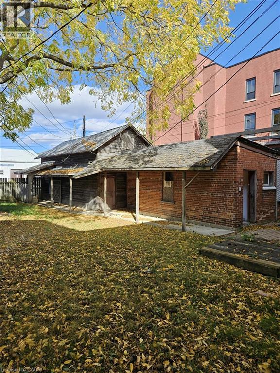 78 Huron Street Property Photo 13