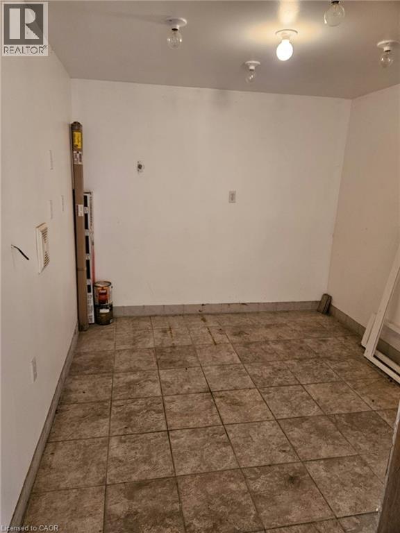 78 Huron Street Property Photo 15