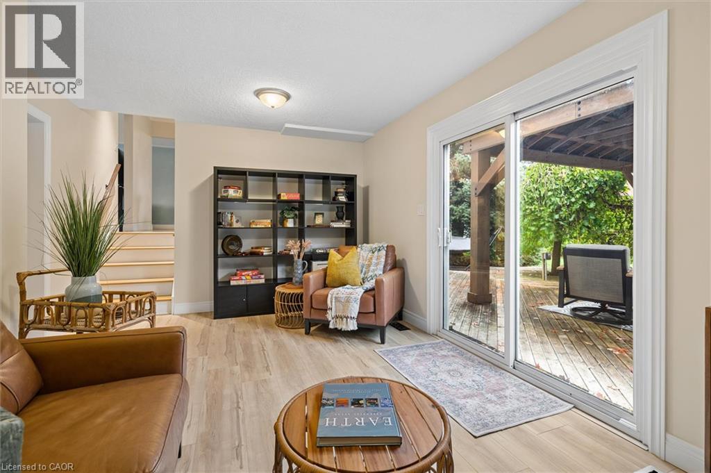 127 Gay Crescent Property Photo 8