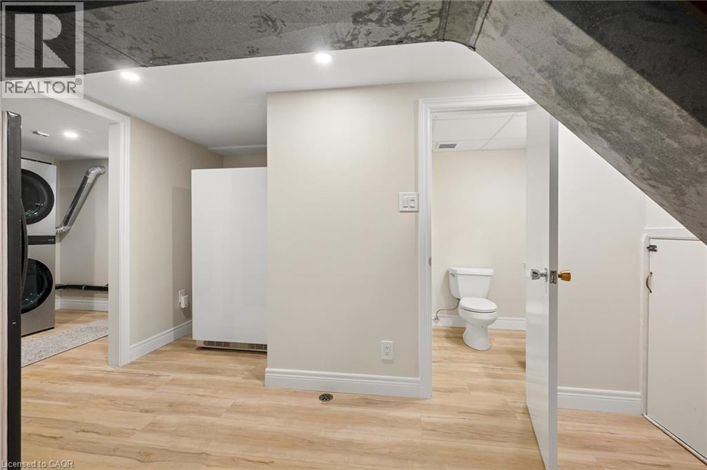 127 Gay Crescent Property Photo 28