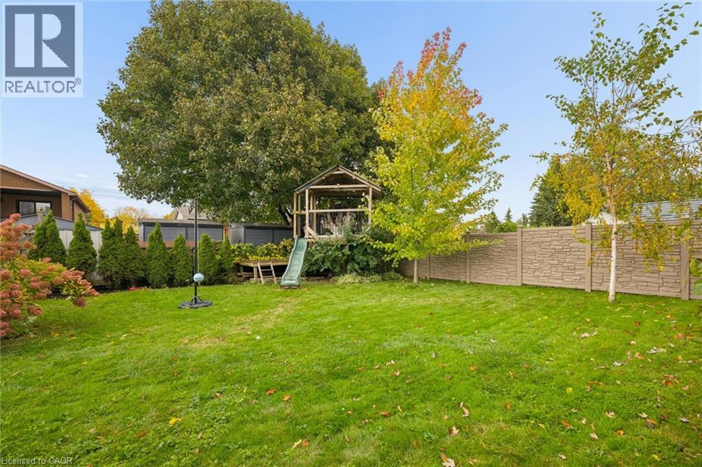 127 Gay Crescent Property Photo 32