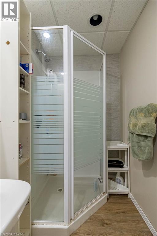 336 Jackson Street W Property Photo 42