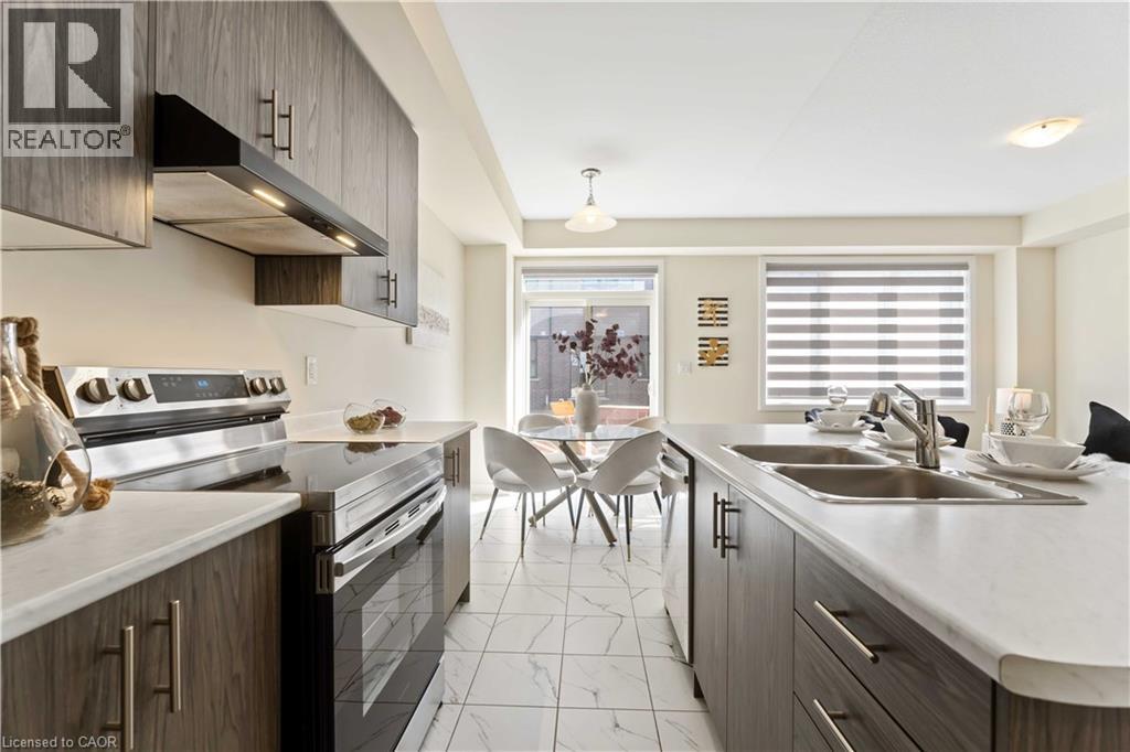 10 Lemon Avenue Property Photo 15