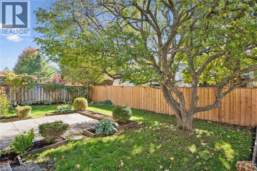 43 Lewis Crescent Property Photo 5